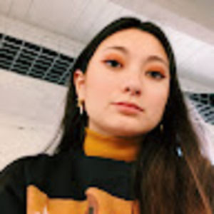 Meet your Posher, Larissa